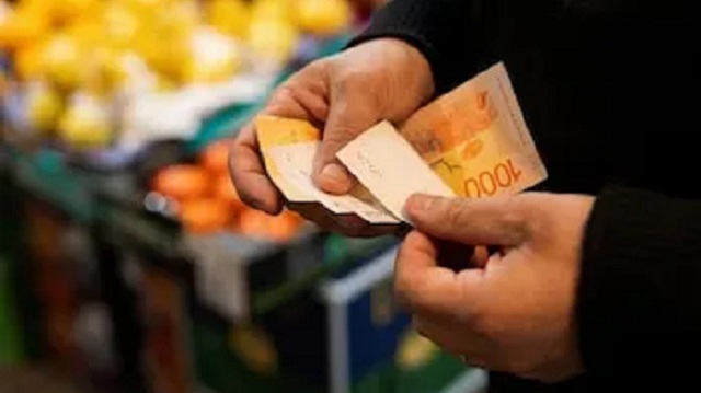 Los salarios se ubicaron por encima de la inflación y subieron 3,2% en agosto