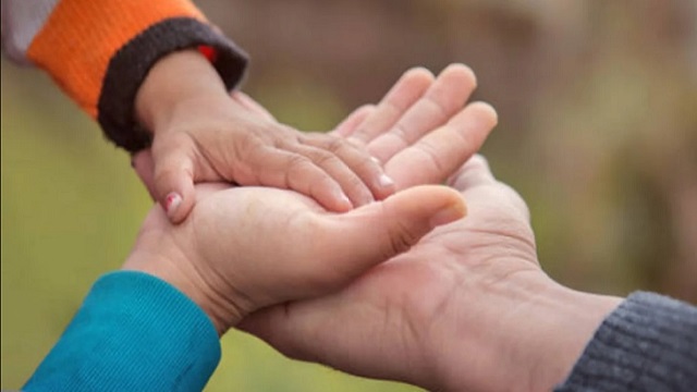 Villa Angela: Buscan una familia para un niño de 10 años 