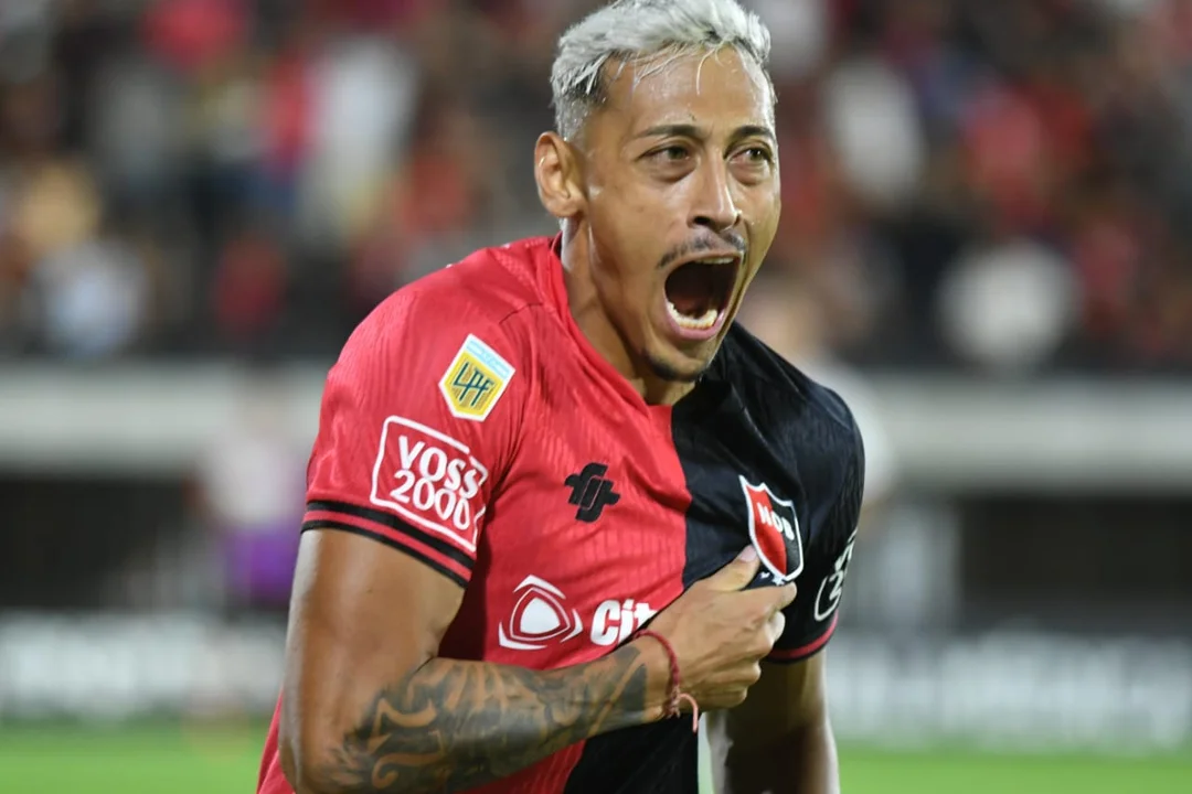Newells dio la sorpresa y derrotó a Boca por 2 a 0