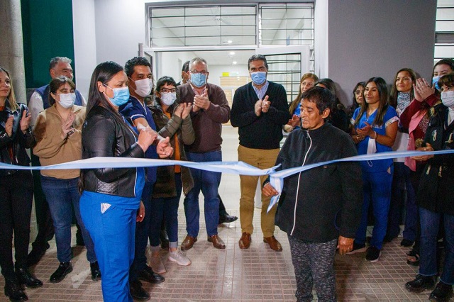 Capitanich inauguró un Centro de Salud y El Paseo de los Artesanos en Castelli  