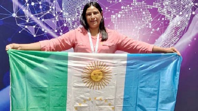 GLORIA CISNEROS REPRESENTA AL CHACO EN EL PREMIO DOCENTE M&Aacute;S IMPORTANTE DEL MUNDO