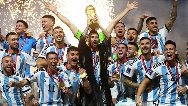 Previo al inicio del Mundial, la "Albiceleste" vuelve a la cima