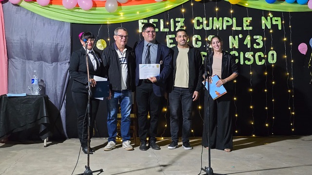 Villa Ángela: Buyatti destacó el crecimiento de la Escuela “Papa Francisco” en su 9° aniversario