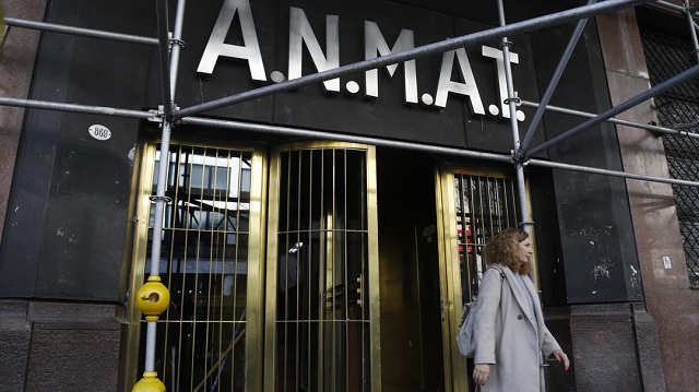 Alerta por nueve laboratorios que fueron inhabilitados por la ANMAT