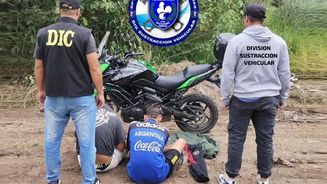 Robaron una moto en una concesionaria de Villa &Aacute;ngela y los atraparon en Resistencia