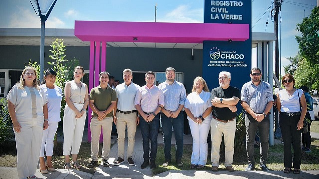 Nueva inauguraci&oacute;n en La Verde: El Gobernador habilit&oacute; "a nuevo" el Edificio del Registro Civil 