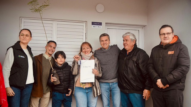 San Bernardo: Zdero entreg&oacute; Viviendas recuperadas y cumpli&oacute; el sue&ntilde;o de la casa propia