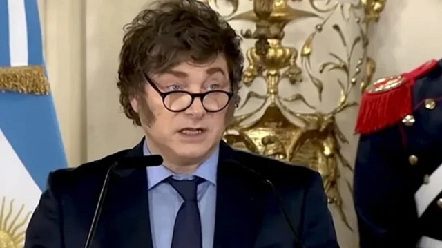 Milei anunci&oacute; la baja de retenciones al trigo, a la cebada y a la soja