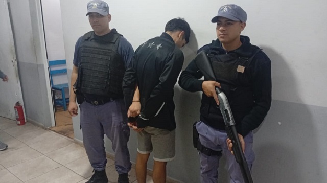 Villa &Aacute;ngela: Cay&oacute; tras robar dos comercios en una madrugada: lo atraparon por las c&aacute;maras