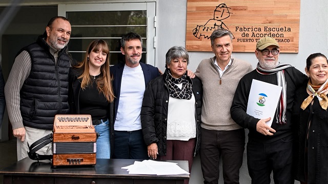 CHACO CONSOLIDA UN PROYECTO CULTURAL ÚNICO CON LA PRIMERA FÁBRICA-ESCUELA DE ACORDEONES