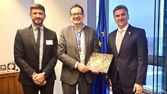 Zdero se reunió con autoridades de la Comisión Europea para impulsar el acuerdo UE-Mercosur