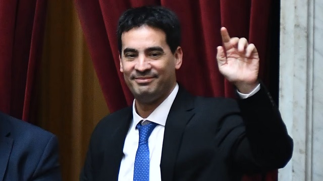El Vocero de Milei: Adri&aacute;n Ravier, en su primera presentaci&oacute;n oficial: &ldquo;Es un honor ser la voz del Presidente&rdquo;