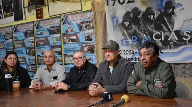 El Intendente Adalberto Papp particip&oacute; de la recepci&oacute;n de material hist&oacute;rico para el Centro de Veteranos de Guerra de Malvinas &ldquo;Soldado Luis Roberto Fern&aacute;ndez&rdquo;