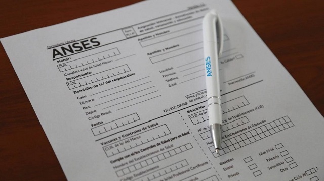 Ma&ntilde;ana vence el plazo para presentar la Libreta AUH 2025